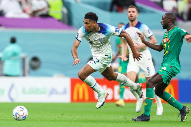 贝林厄姆复出首秀出彩，上海海港主场惊险马德里竞技，豪取13连胜的简单介绍